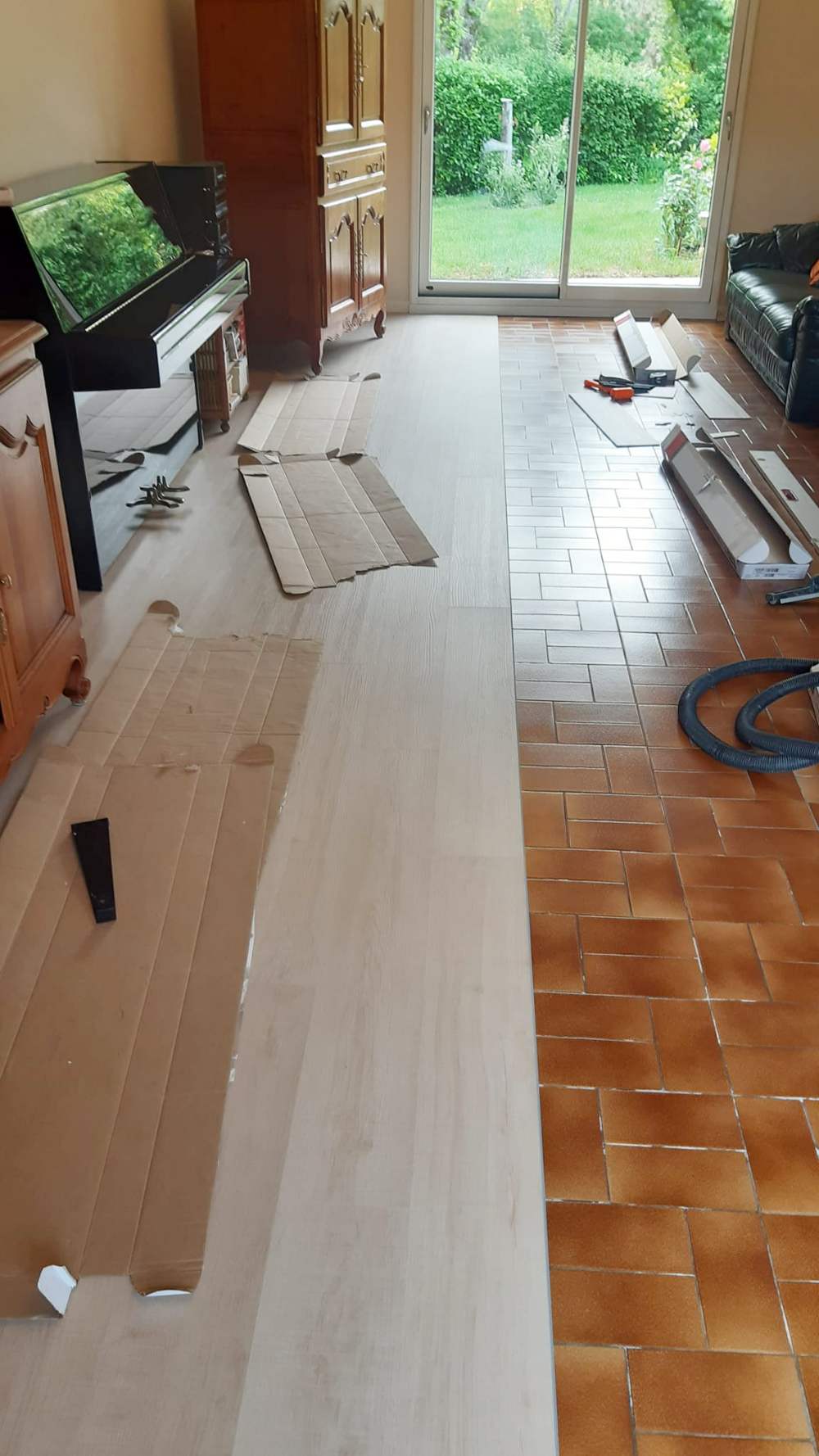 artisan pro pose de parquet flottant sur carrelage angers