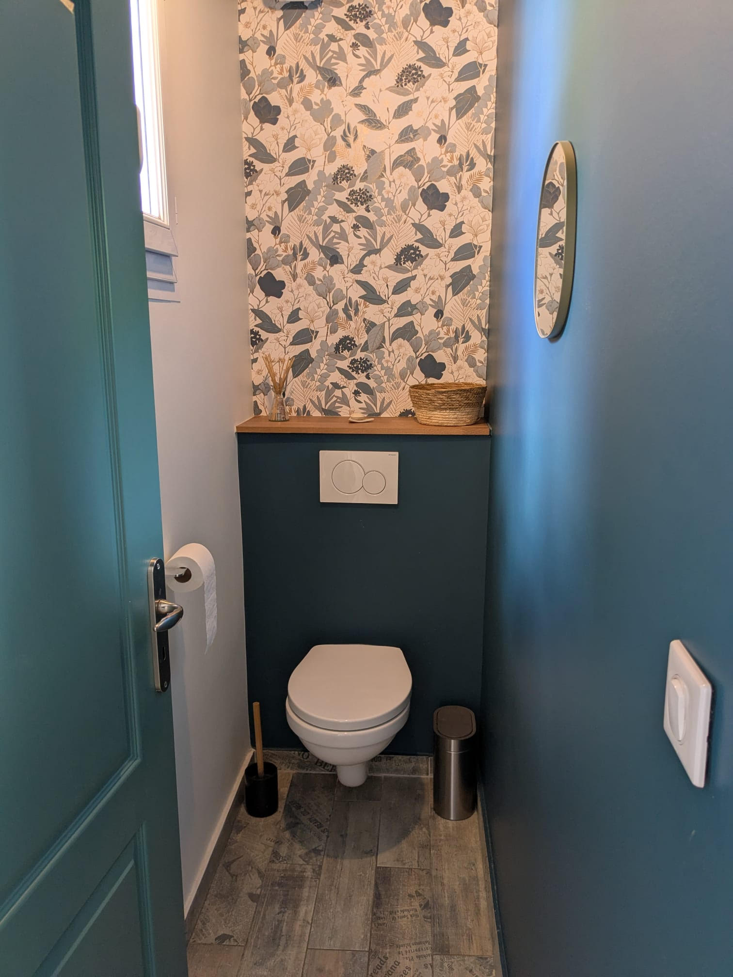 peinture pose papier peint toilettes huille lezigne 49